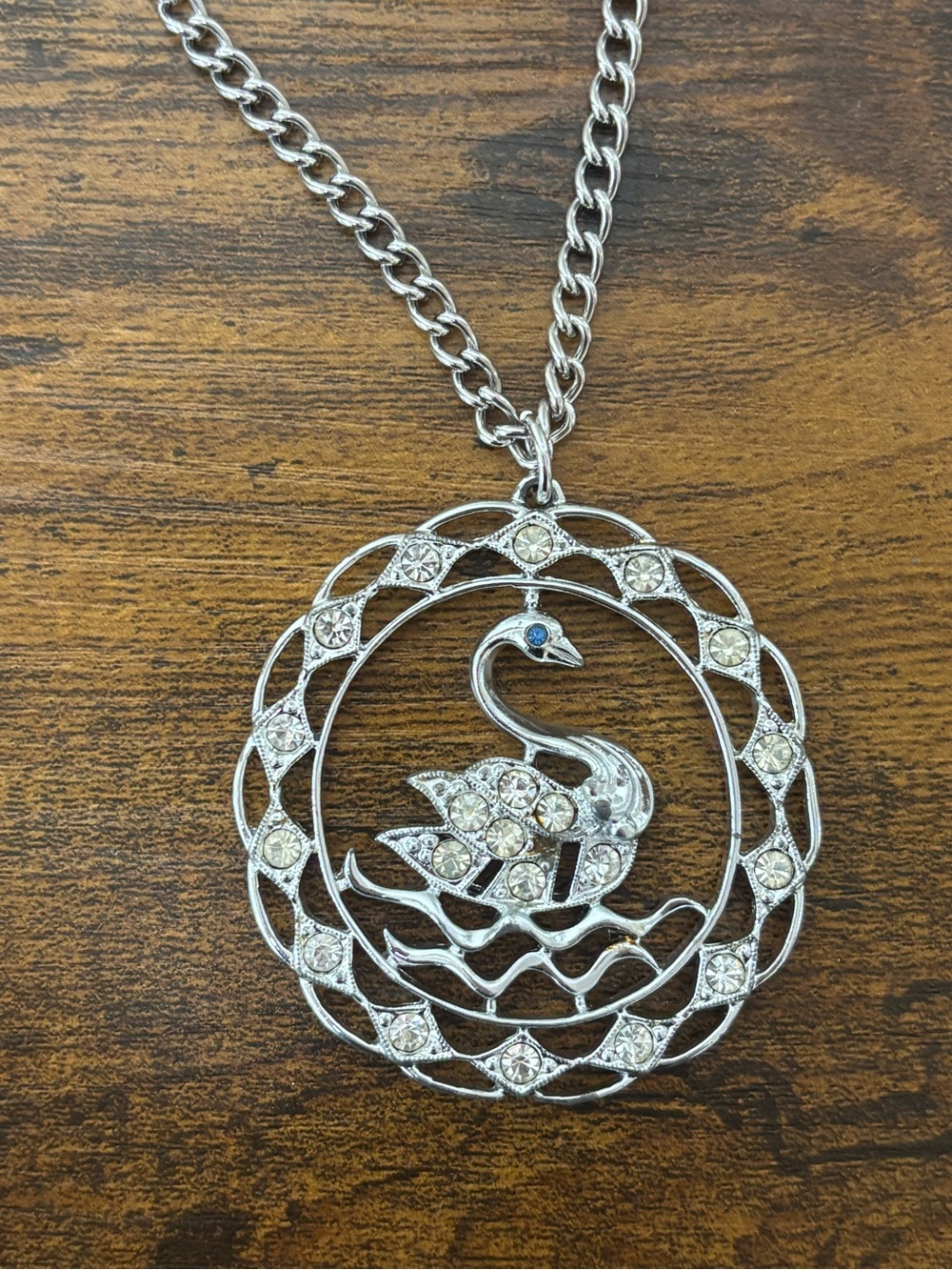 Vintage Sarah Coventry 1974 Swan Lake Necklace